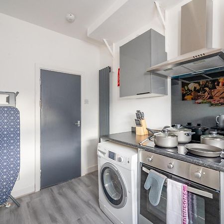 *Rc246*For Your Relaxed & Cosy Stay + Free Parking Leeds  Eksteriør billede