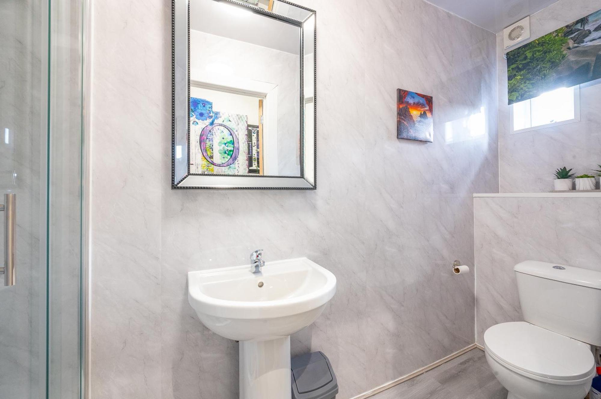 *Rc246*For Your Relaxed & Cosy Stay + Free Parking Leeds  Eksteriør billede